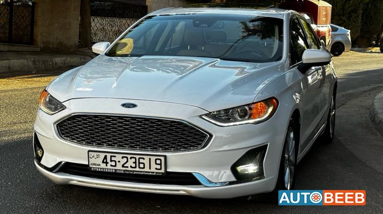 Ford Fusion 2020