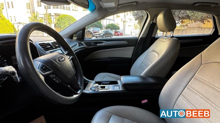 Ford Fusion 2020