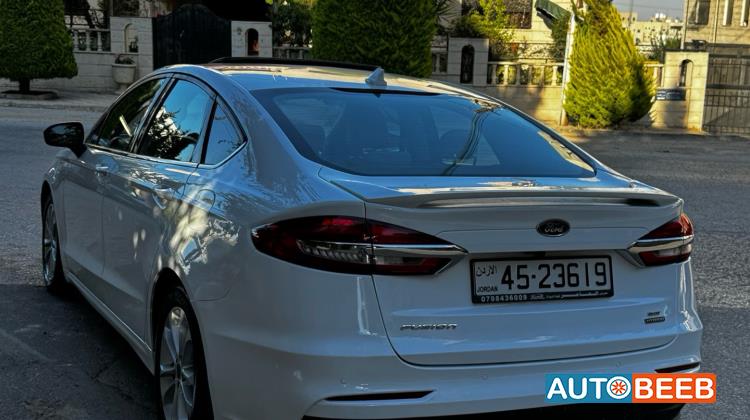 Ford Fusion 2020