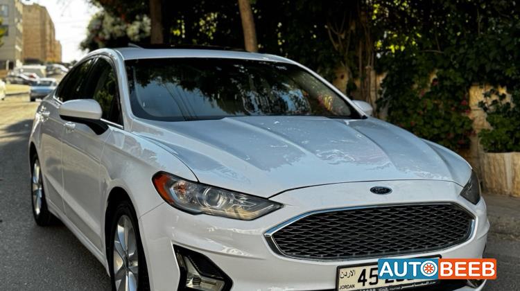 Ford Fusion 2020