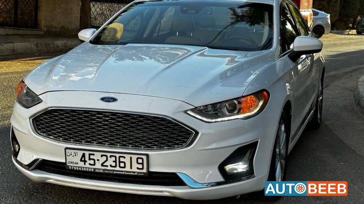 Ford Fusion 2020
