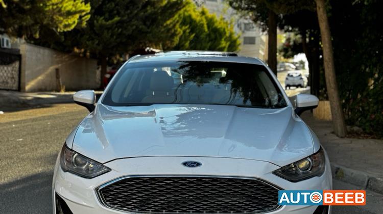 Ford Fusion 2020