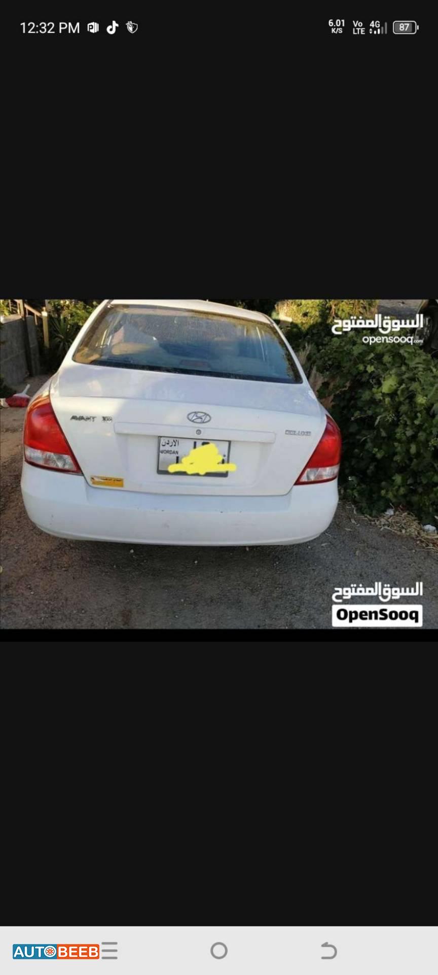Hyundai Avante 2001