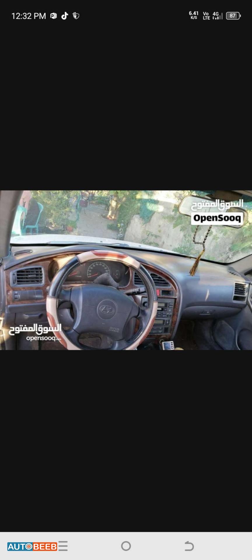 Hyundai Avante 2001