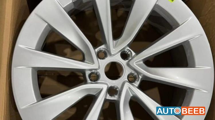 Wheel and Rims Rims Tesla 3