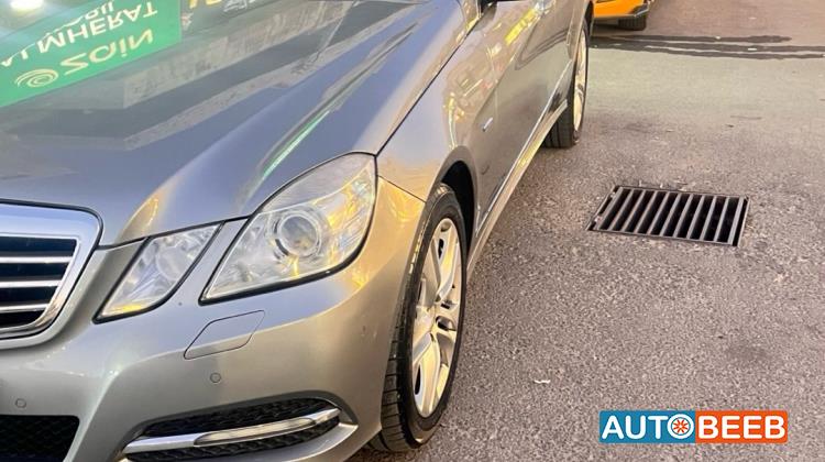 Mercedes Benz E200 2011
