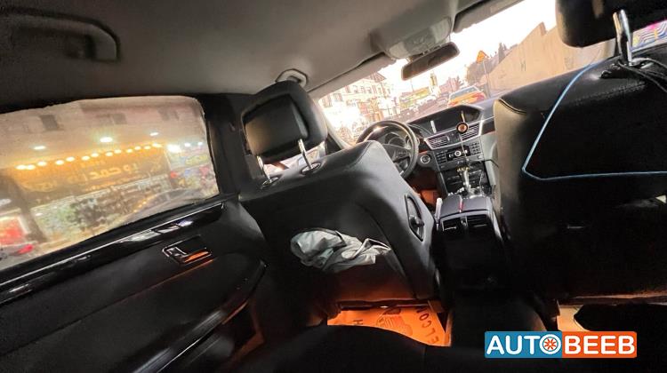 Mercedes Benz E200 2011