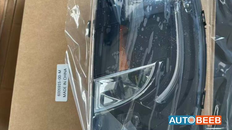 Lights Spotlight Tesla S