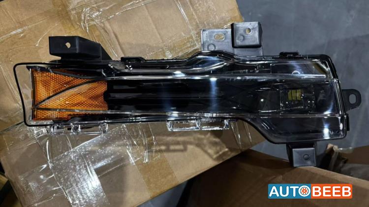 Lights Spotlight Tesla 3