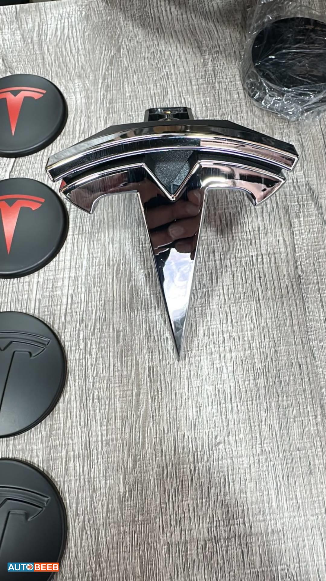 Body  Emblems Tesla X