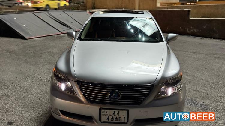 لكزس LS600 2008