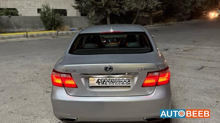 لكزس LS600 2008