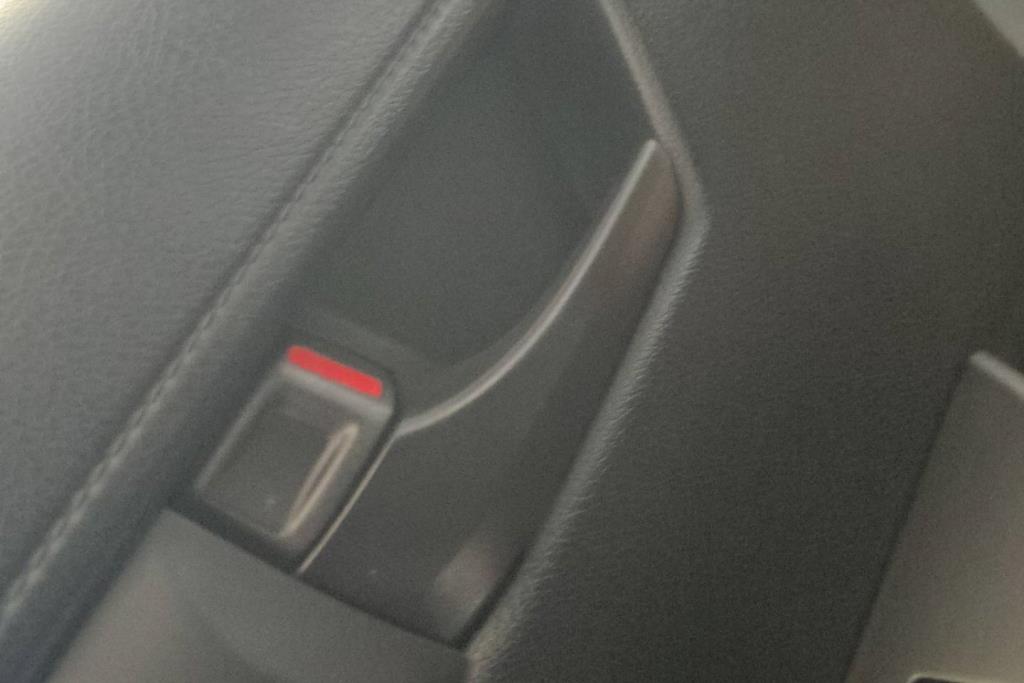 Body  Door Handle  Toyota Hilux