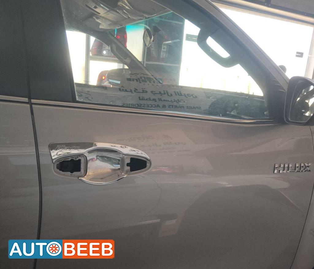 Body  Doors Toyota Hilux