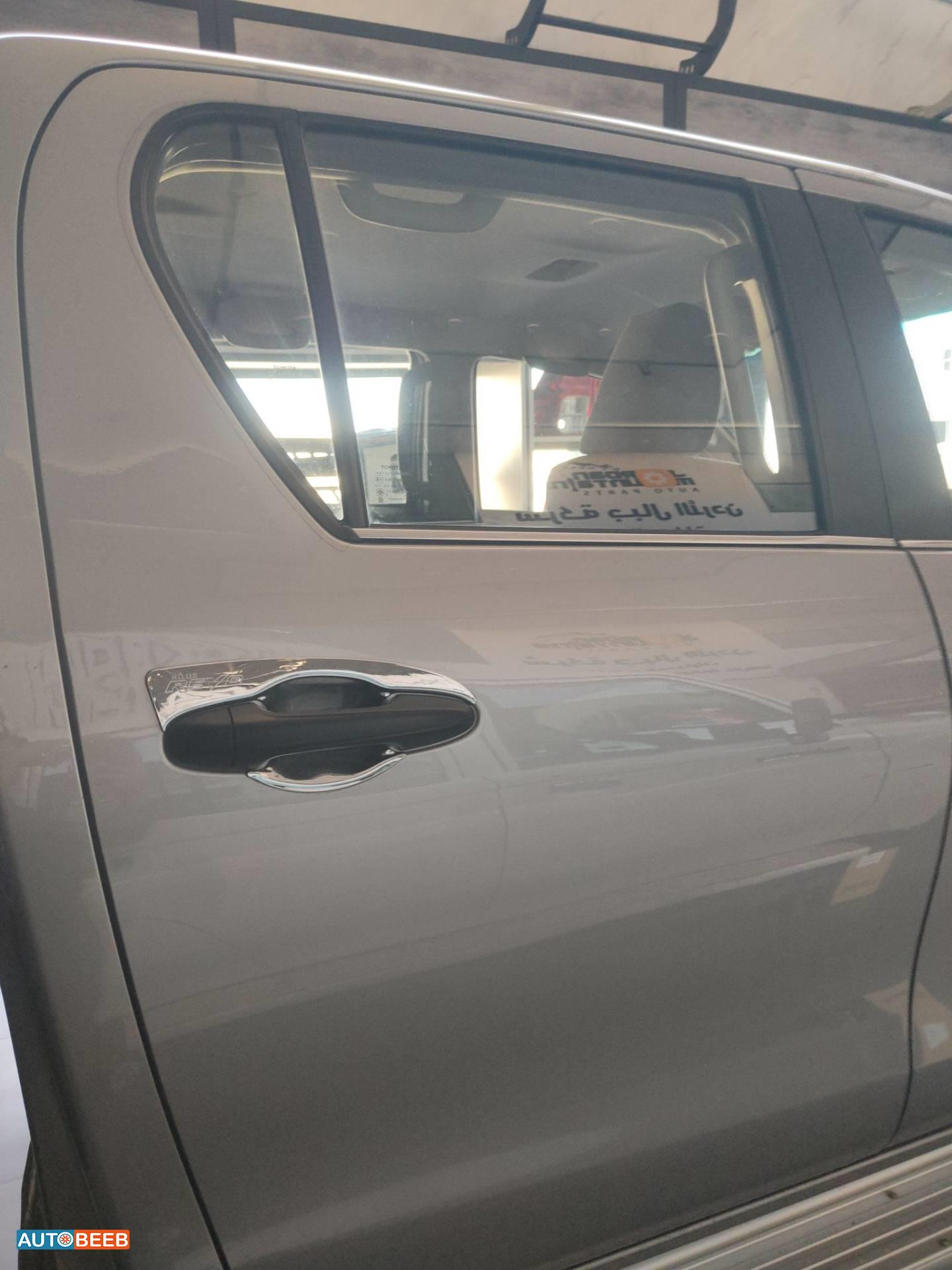 Body  Doors Toyota Hilux