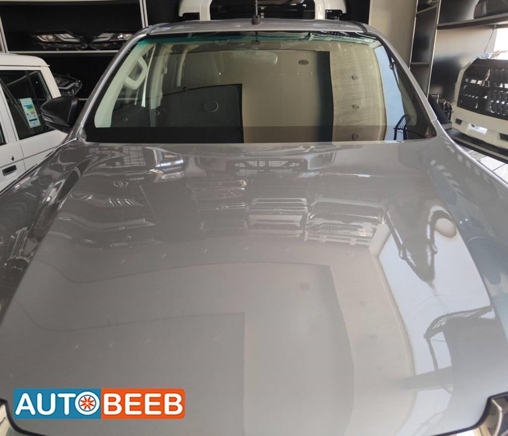 Body  Hood Toyota Hilux
