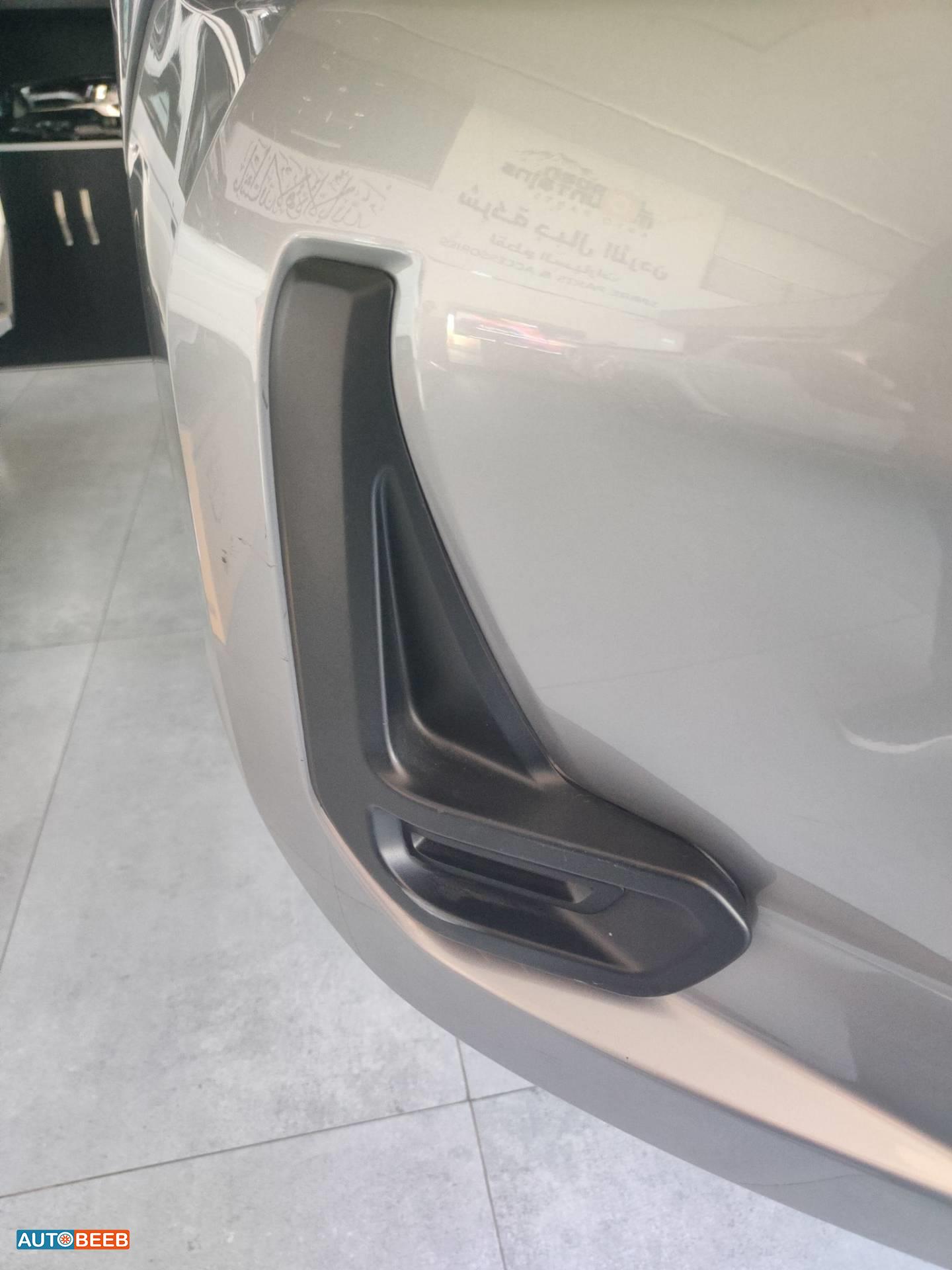 Body  Other Toyota Hilux