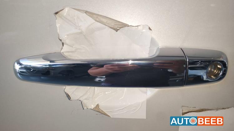 Body  Door Handle  Mitsubishi L200