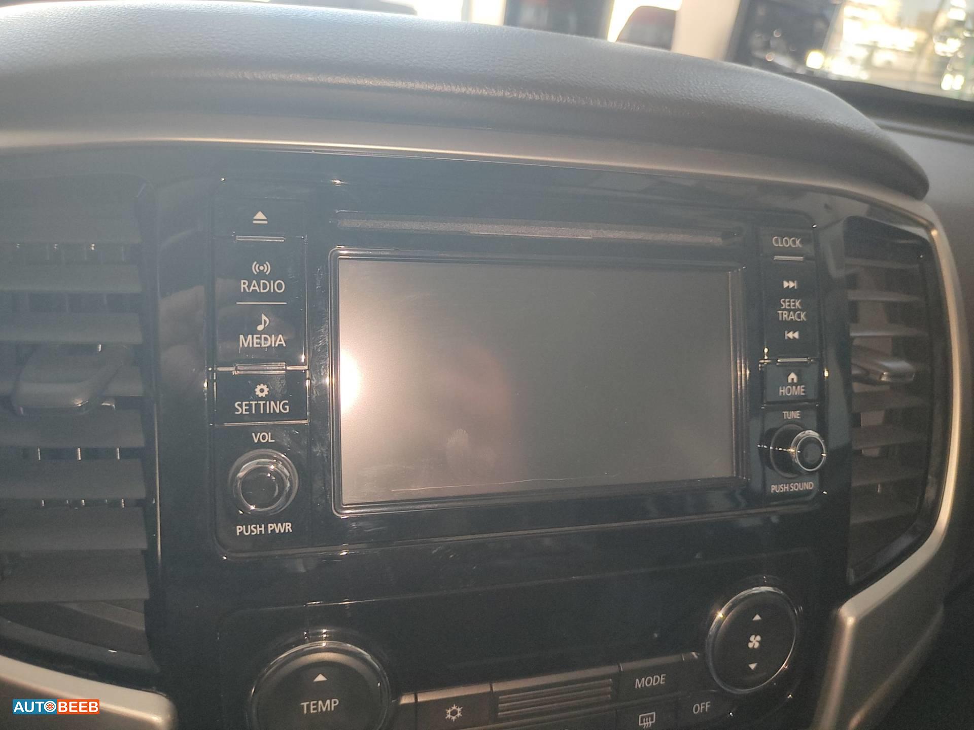Electronics DVD Player Mitsubishi L200