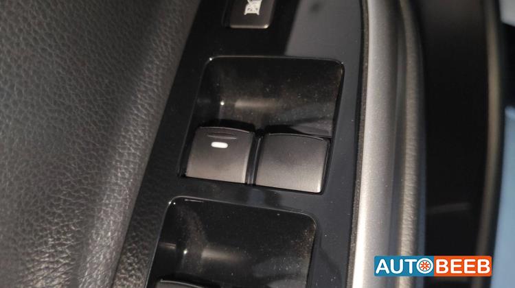 Cabin  Control buttons Mitsubishi L200