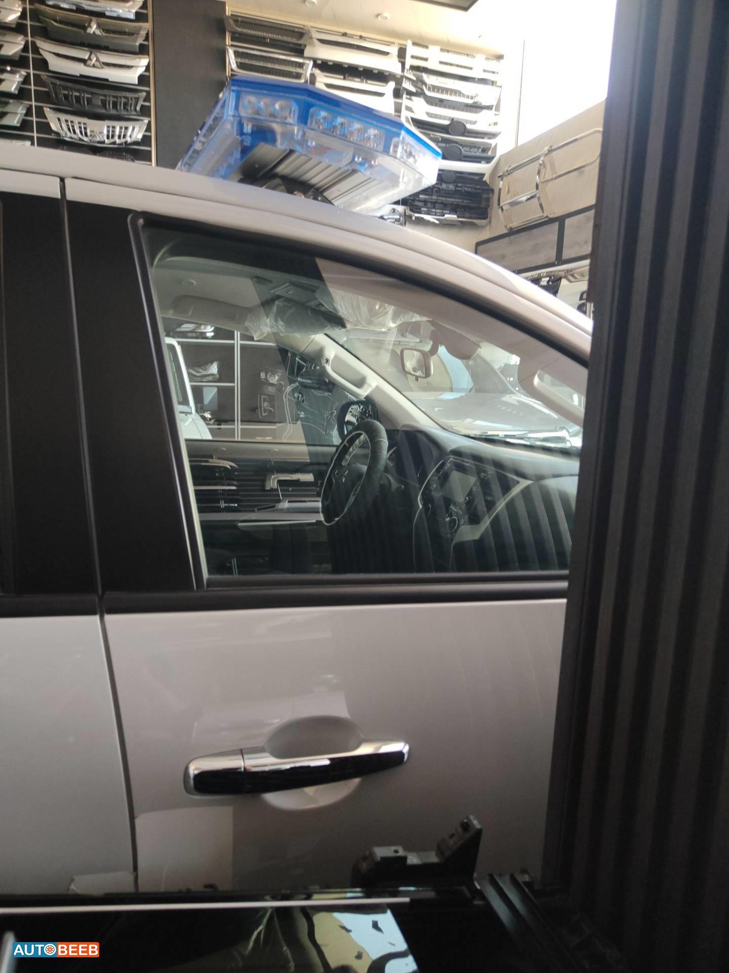 Body  Doors Mitsubishi L200