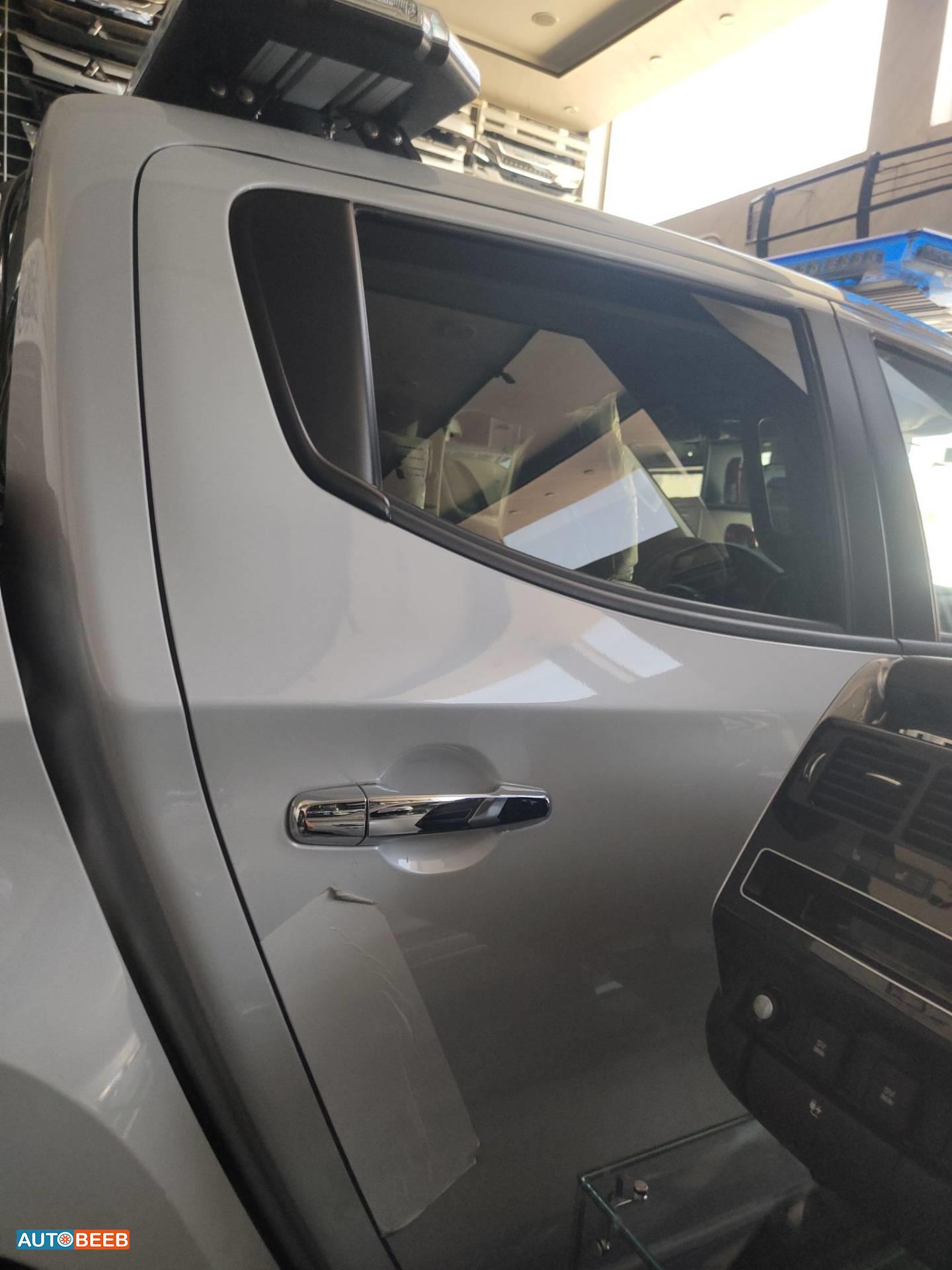 Body  Doors Mitsubishi L200