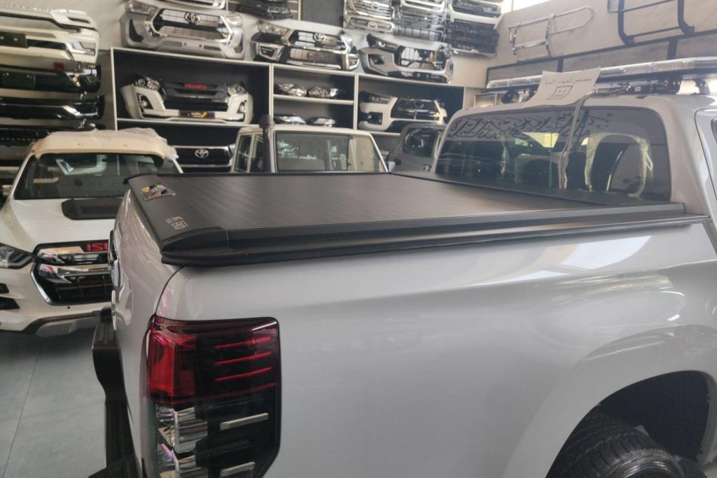 Body  Trunk Mitsubishi L200