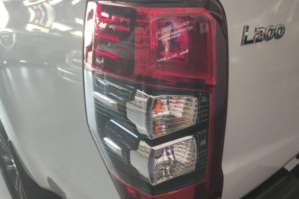 Lights Rear light Mitsubishi L200
