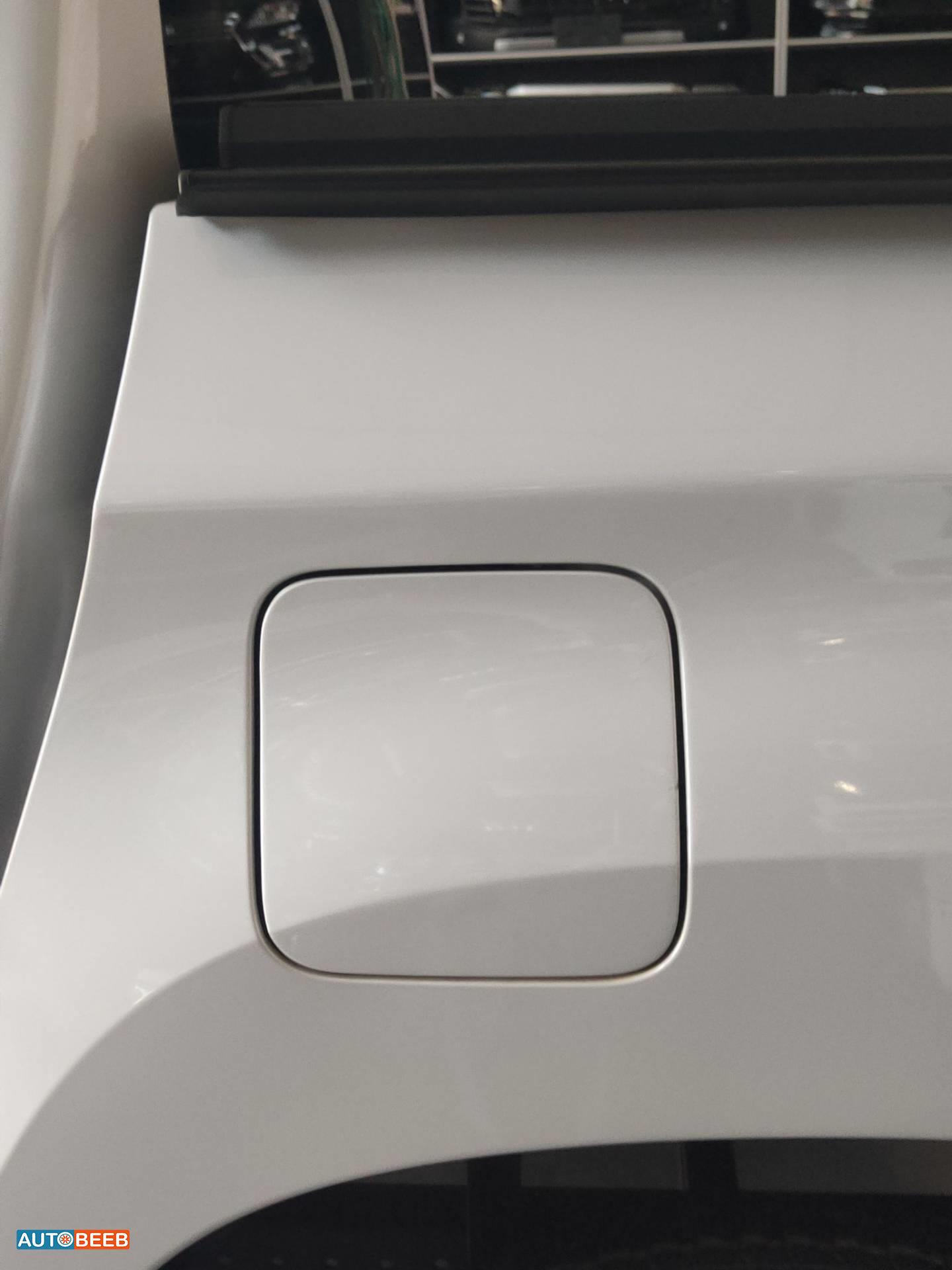 Body  Other Mitsubishi L200