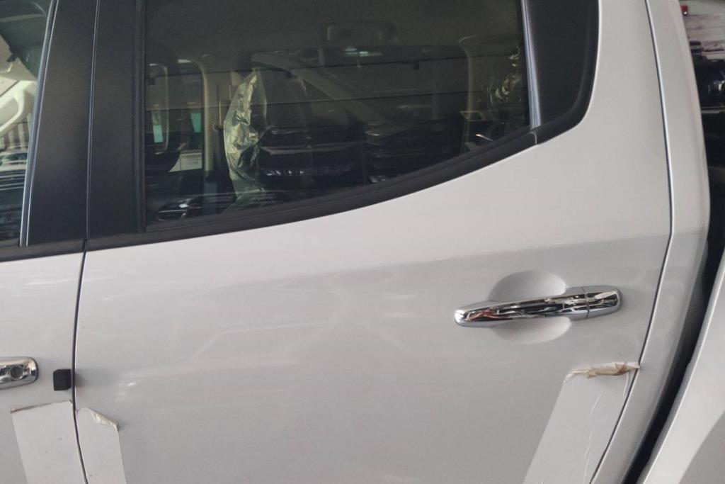 Body  Doors Mitsubishi L200