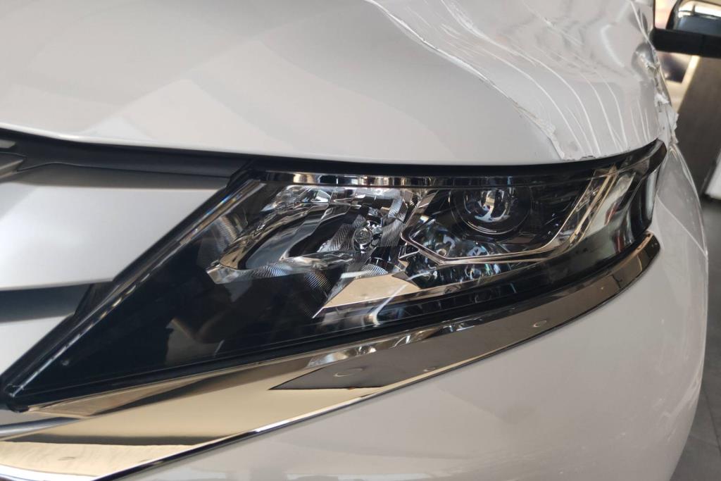 Lights Front light Mitsubishi L200