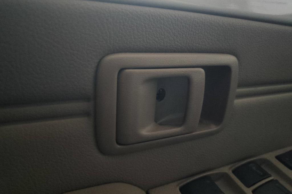 Body  Door Handle  Toyota Pickup