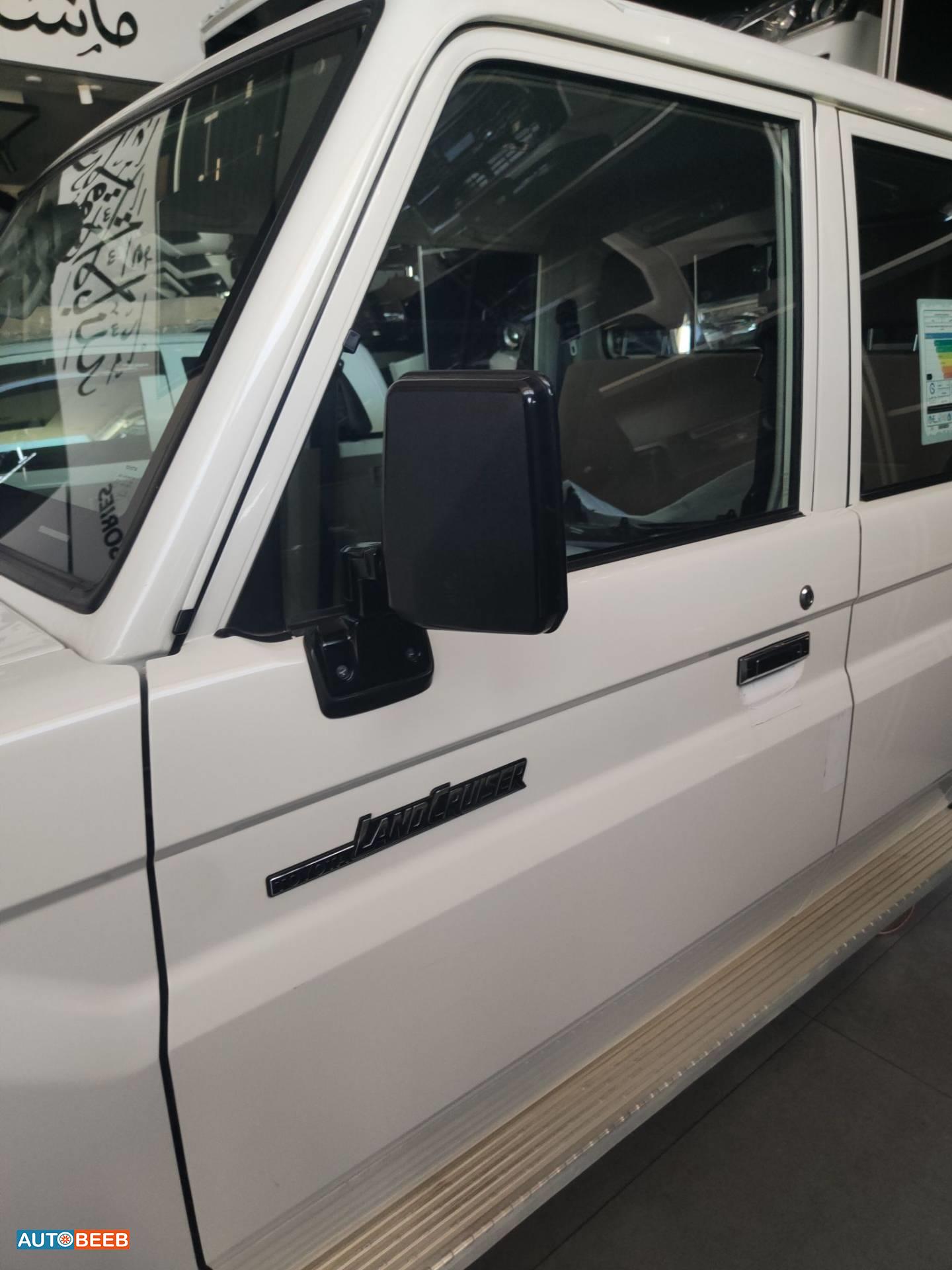 Body  Doors Toyota Pickup