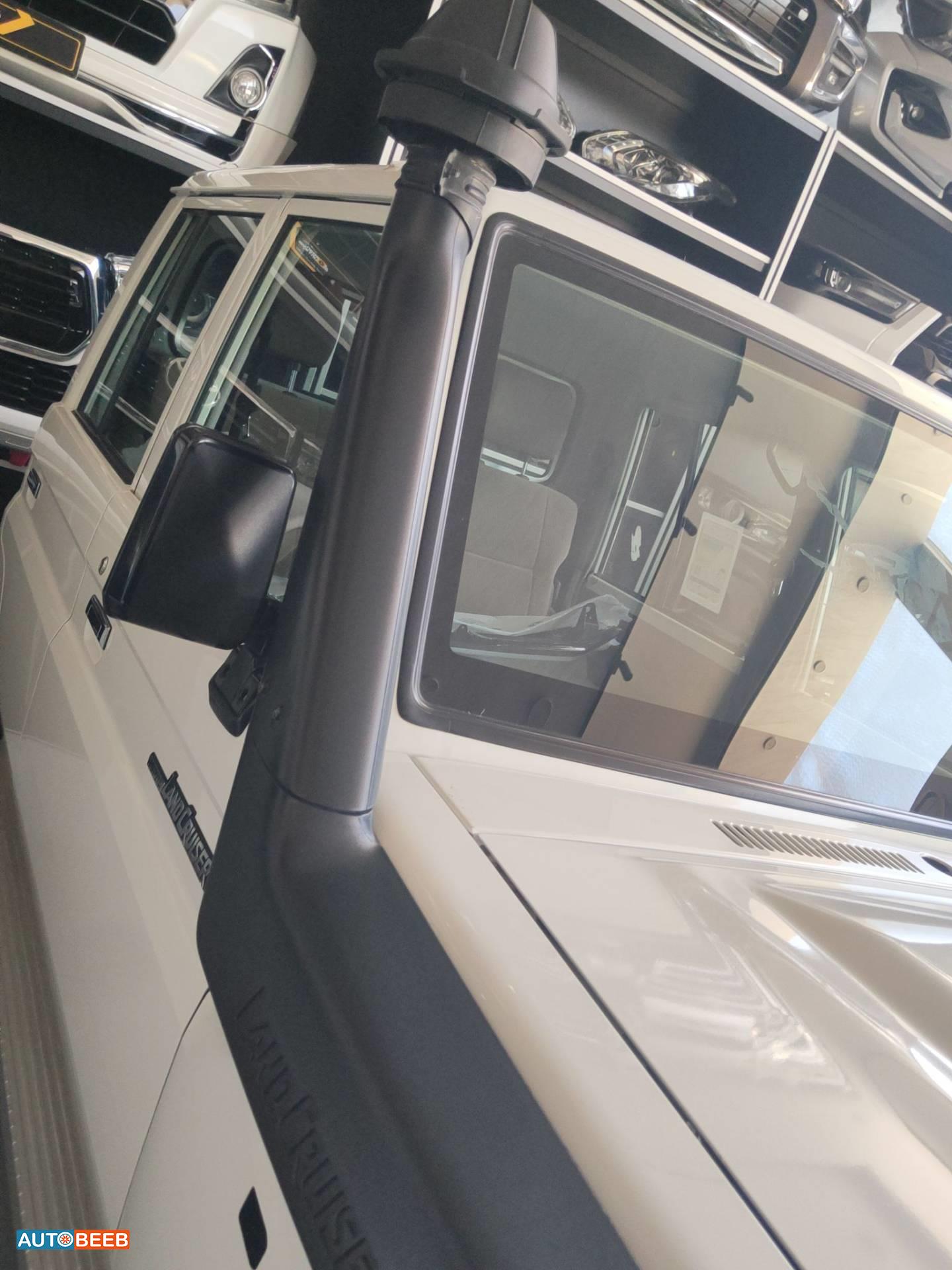 Body  Other Toyota Pickup