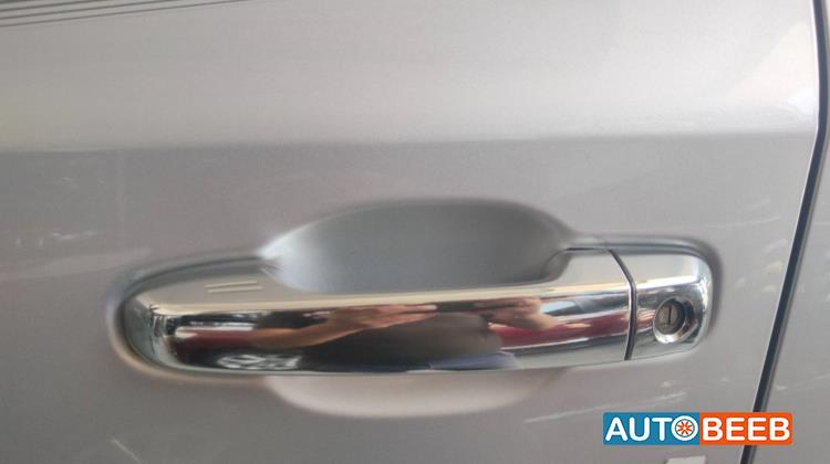 Body  Door Handle  Toyota Land Cruiser
