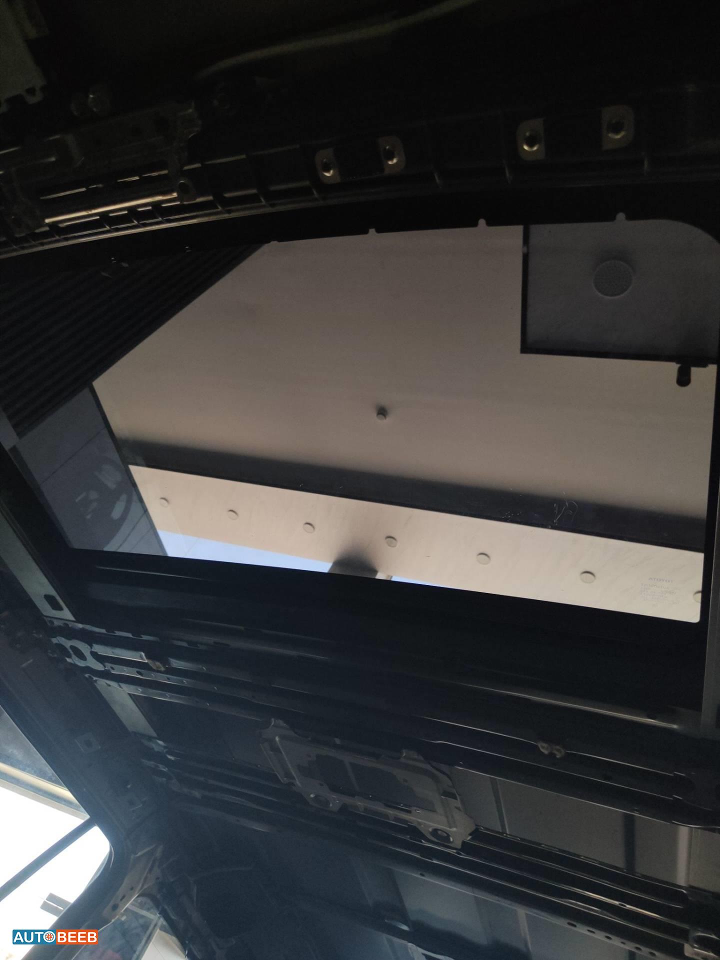 Body  Sunroof Toyota Land Cruiser