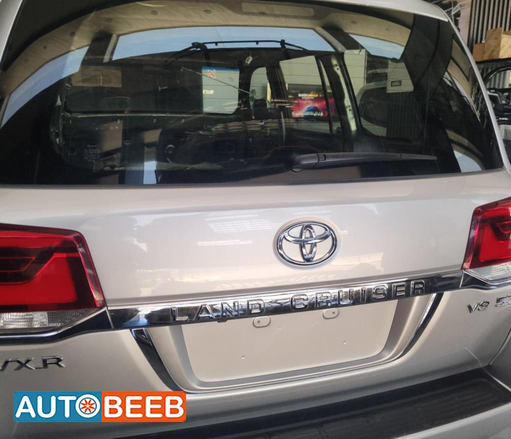 Body  Trunk Toyota Land Cruiser