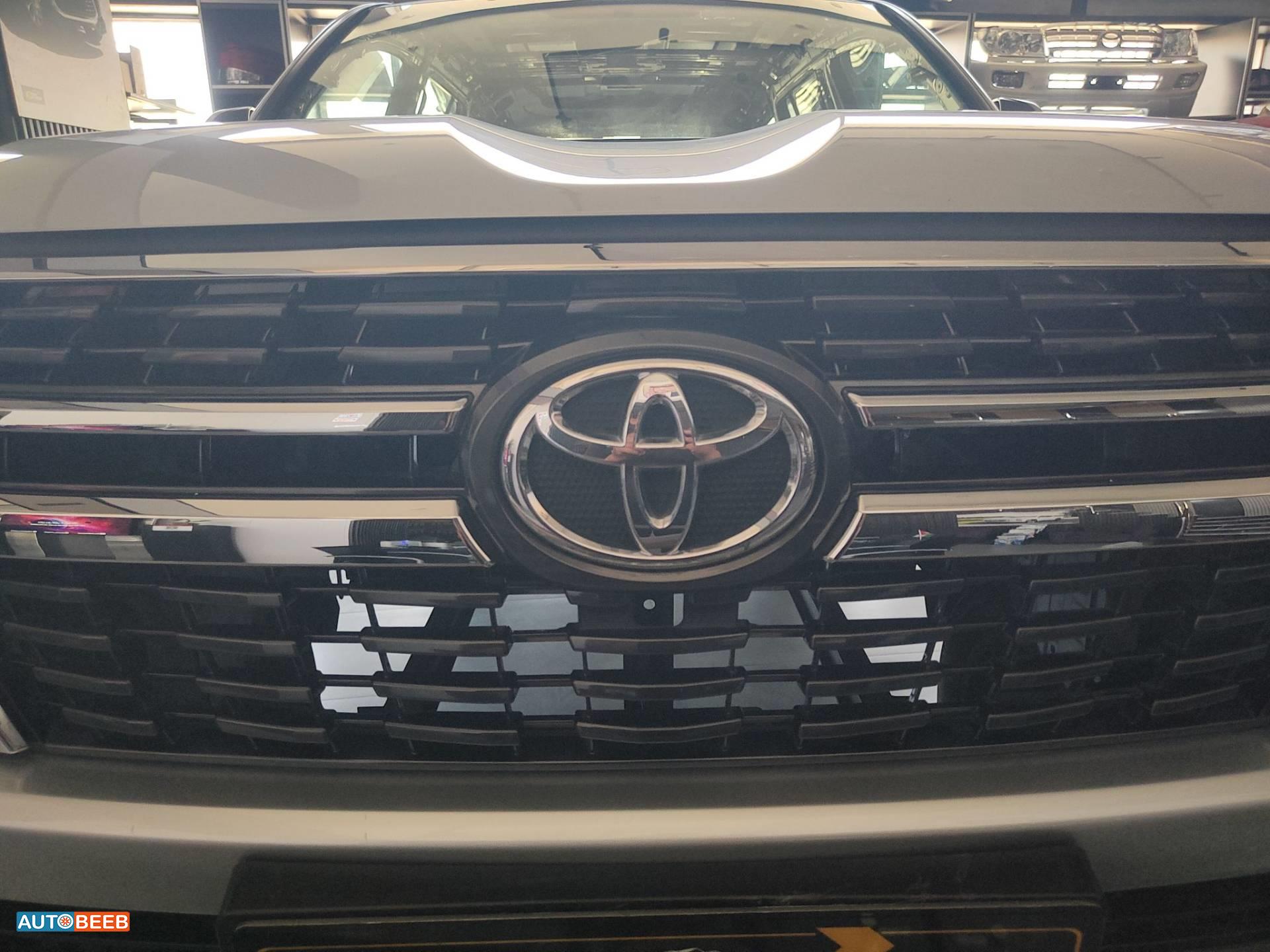 Body  Grilles Toyota Land Cruiser