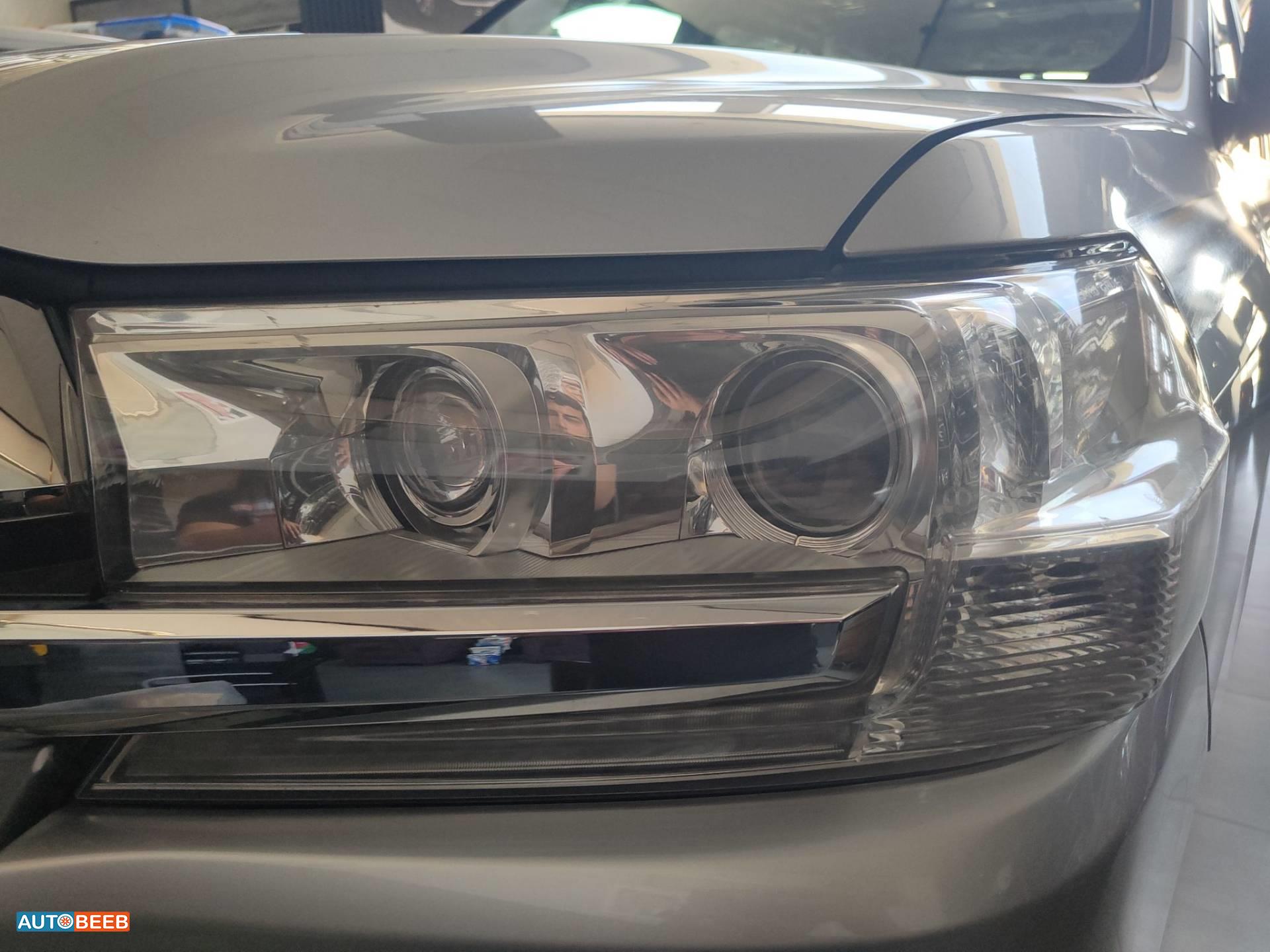 Lights Front light Toyota Land Cruiser