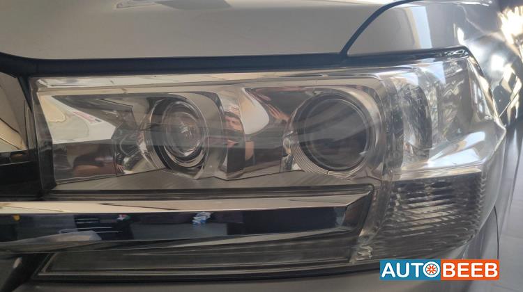 Lights Front light Toyota Land Cruiser