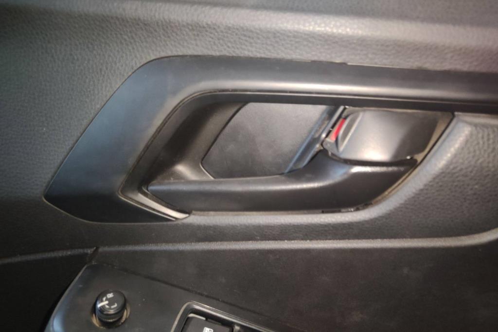 Body  Door Handle  Isuzu D-Max