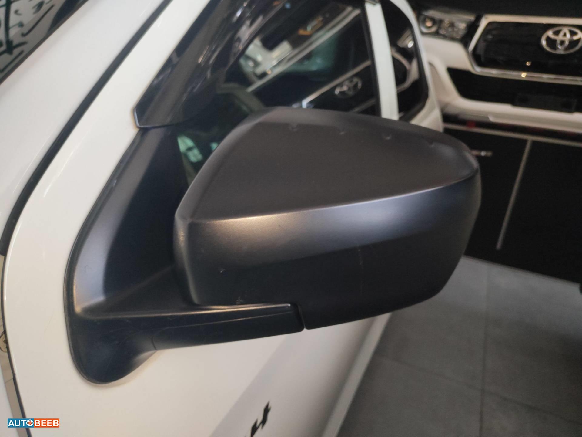 Body  Wing Mirror Isuzu D-Max