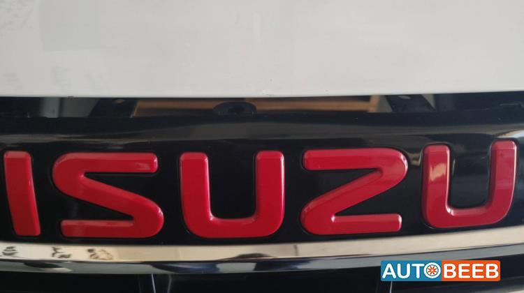 Body  Emblems Isuzu D-Max