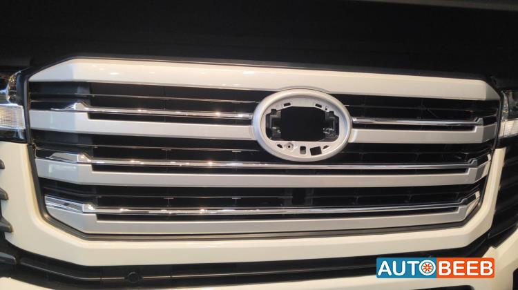Body  Grilles Toyota Land Cruiser