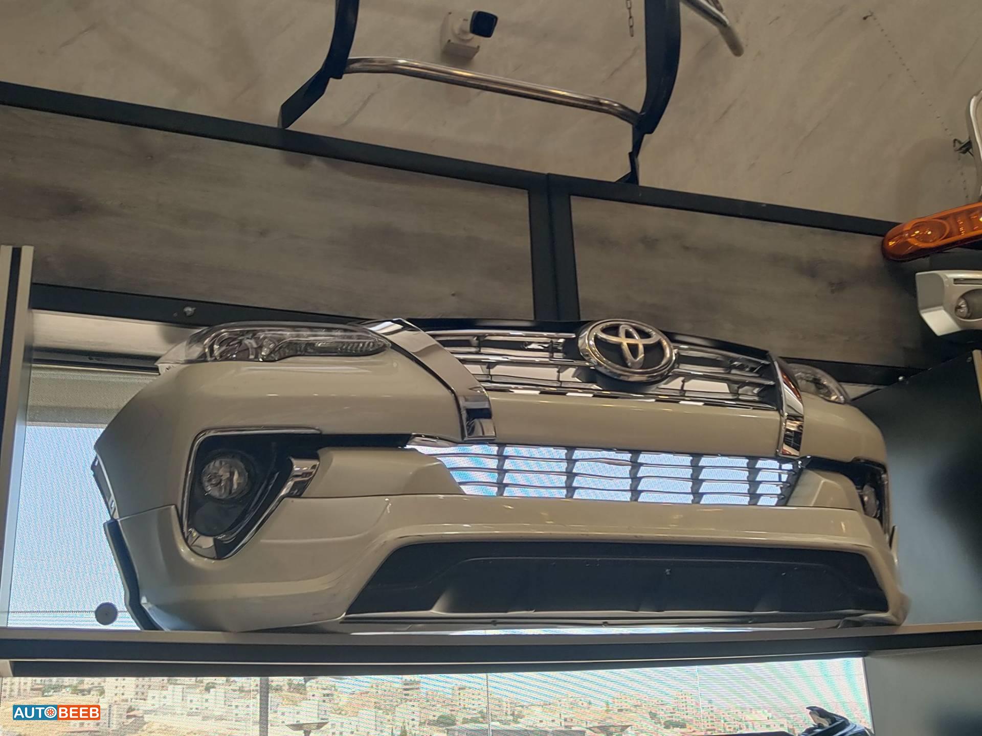 Body  Bumper Toyota Fortuner