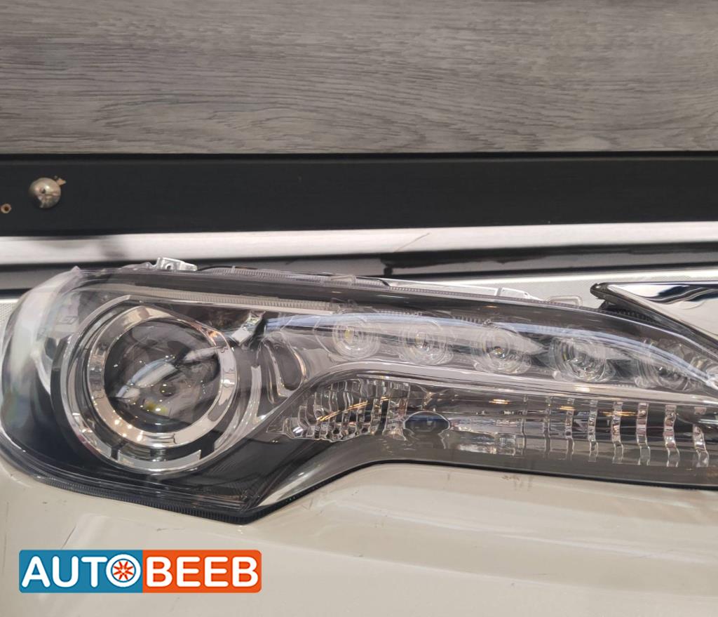 Lights Front light Toyota Fortuner