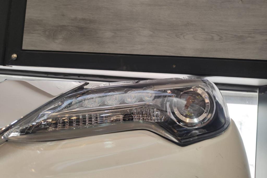 Lights Front light Toyota Fortuner