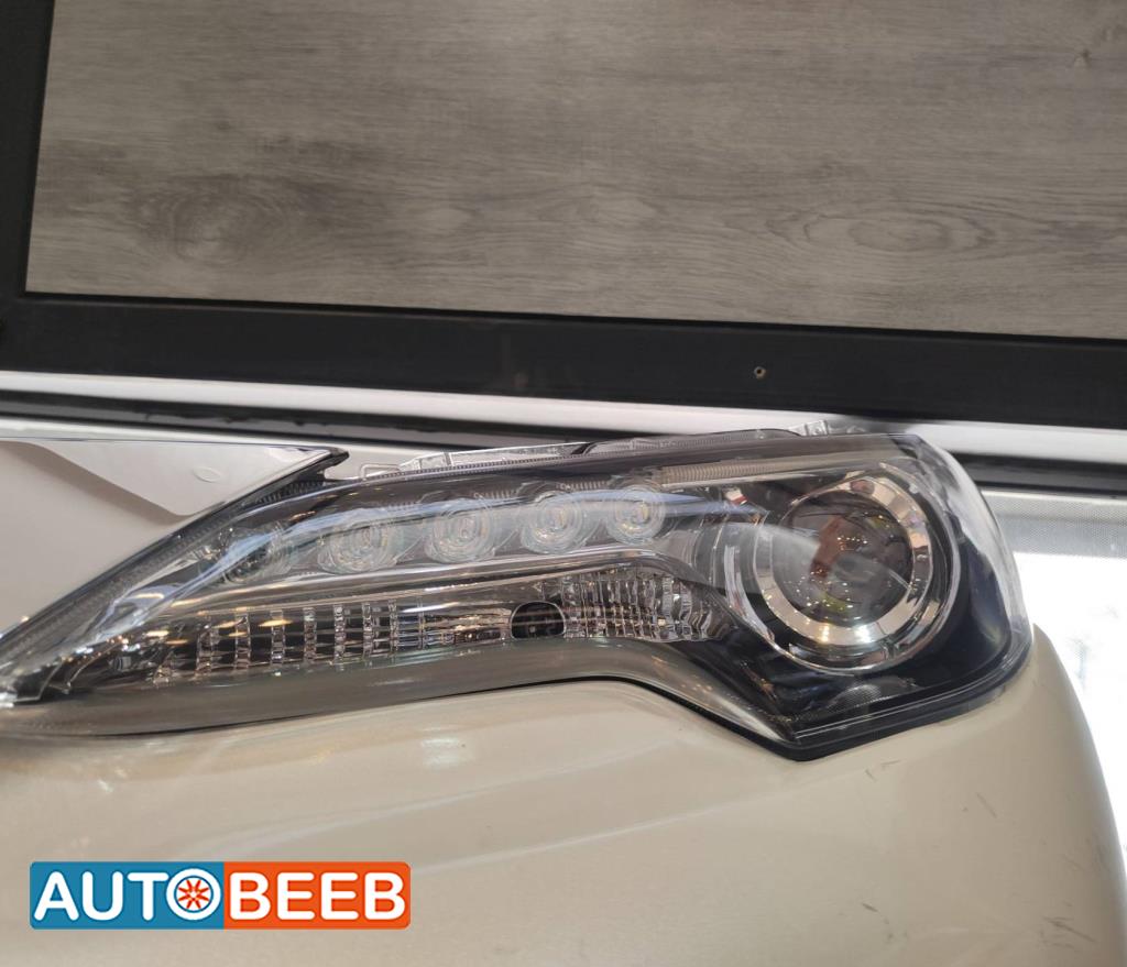 Lights Front light Toyota Fortuner