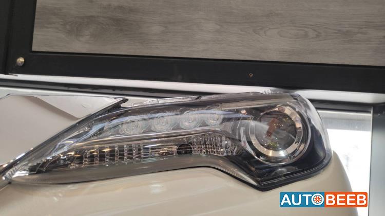 Lights Front light Toyota Fortuner