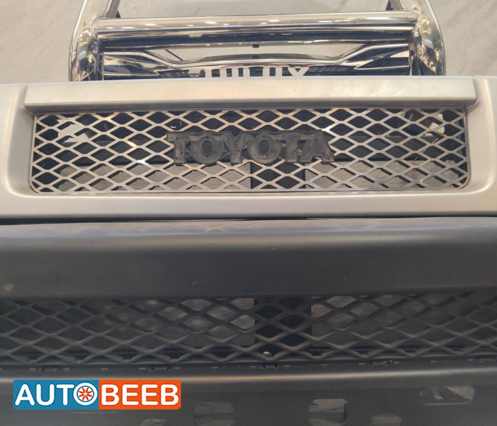 Body  Grilles Toyota FJ